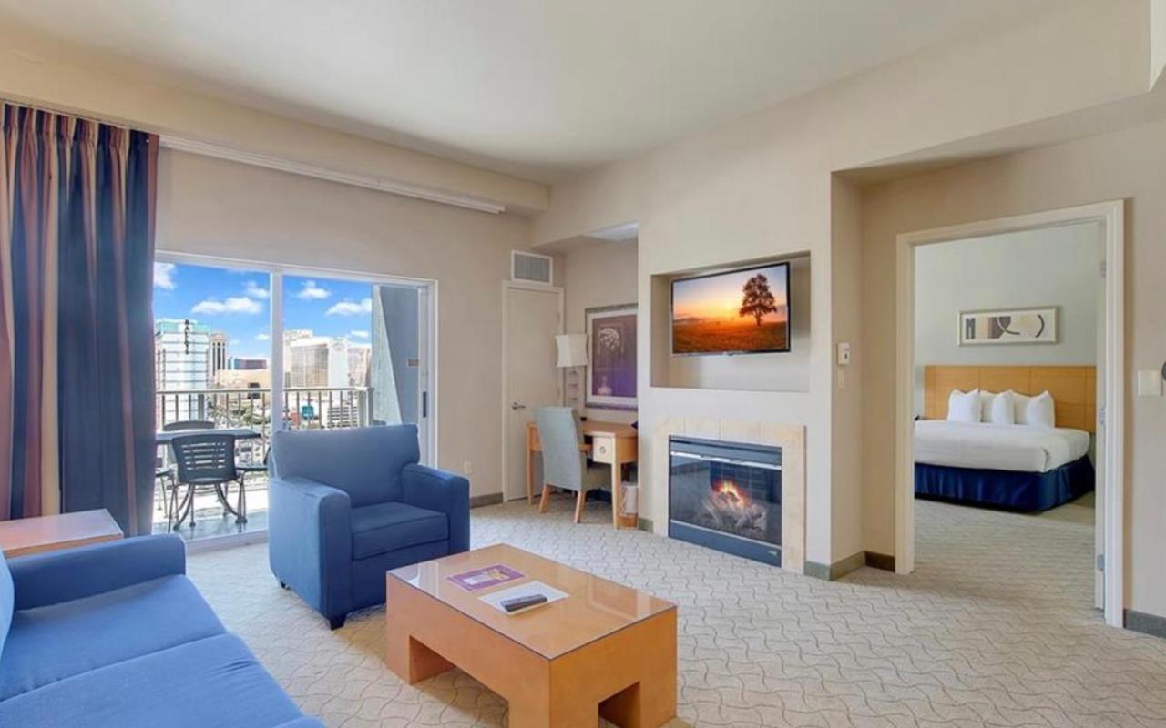 Condo At Platinum Hotel Strip View Las Vegas Esterno foto